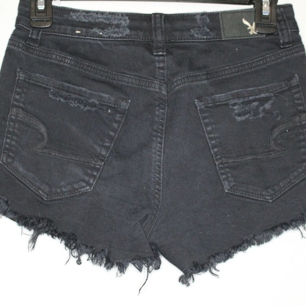 ✨2/$20 American Eagle Vintage Hi Rise Festival Jean Shorts Black Distressed Sz 0 - Picture 6 of 12
